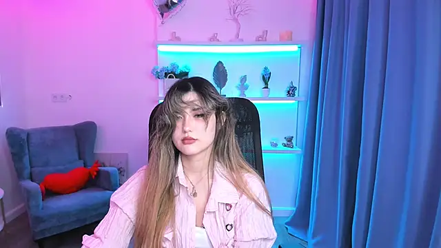 دردشة AnneTLi الجنسية المباشرة