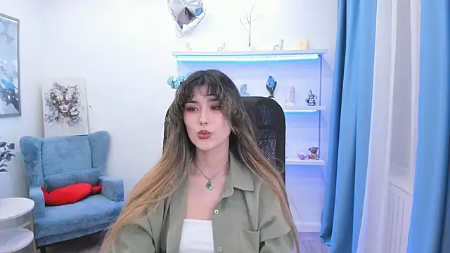 AnneTLi Chat XXX in diretta