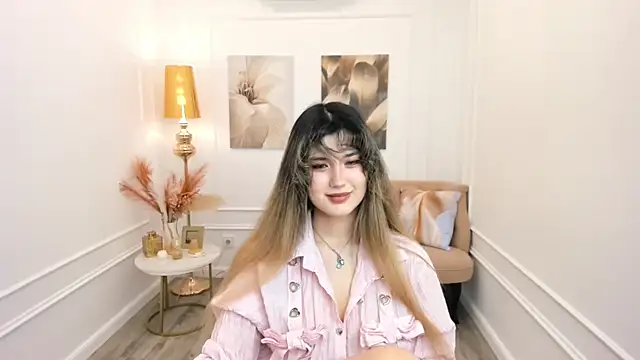 Chat XXX en directo de AnneTLi