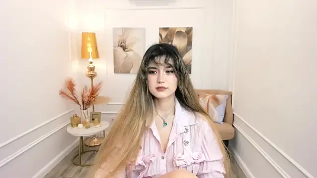 دردشة AnneTLi الجنسية المباشرة