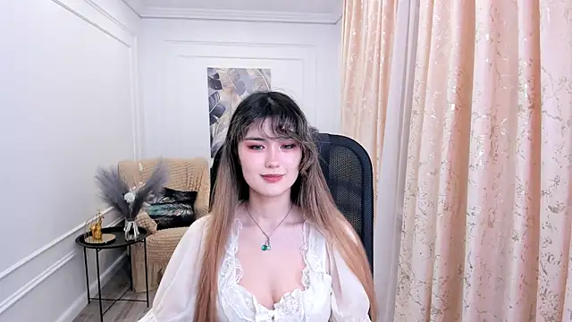 AnneTLi's Live XXX Chat