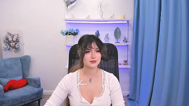 AnneTLi's Live XXX Chat