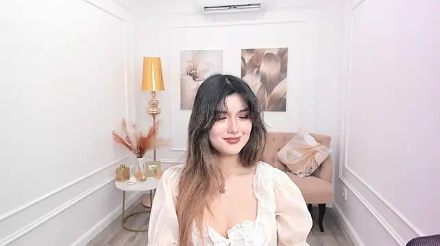 צ'אט XXX בשידור חי של AnneTLi