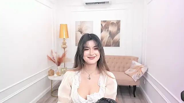 Chat +18 de AnneTLi ao vivo