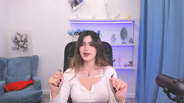 AnneTLi Chat XXX in diretta