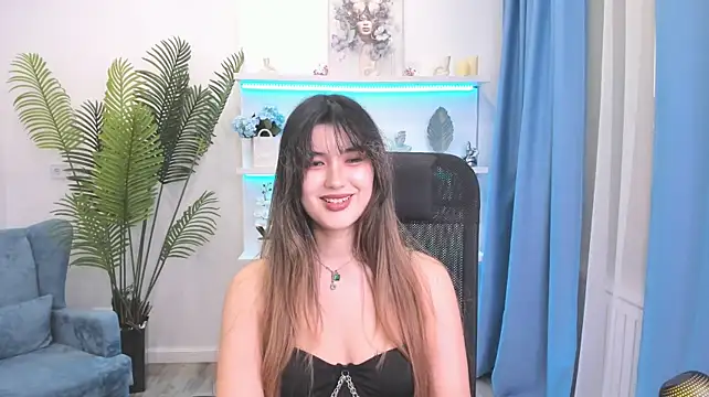 Chat +18 de AnneTLi ao vivo