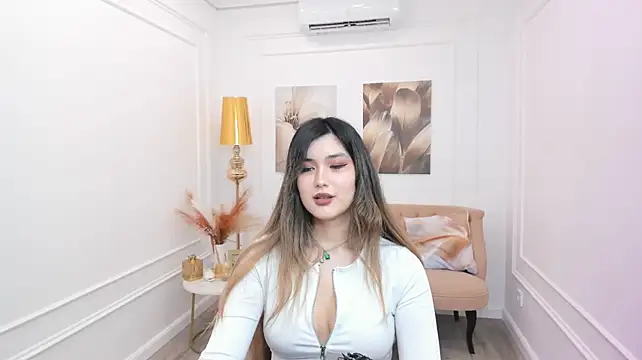 AnneTLi's Live XXX Chat