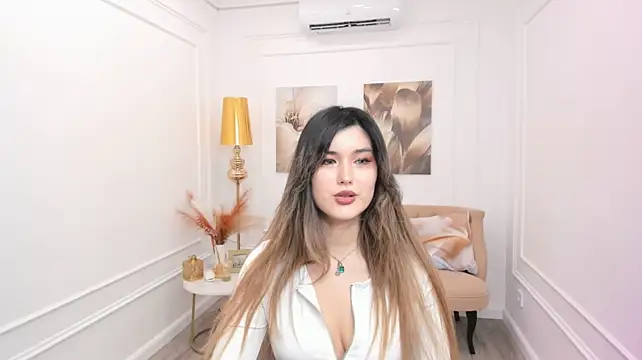 Chat +18 de AnneTLi ao vivo