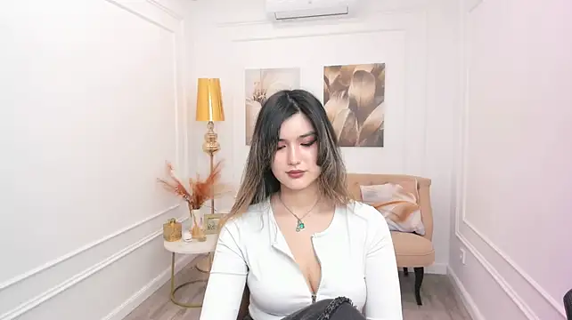 AnneTLi Chat XXX in diretta