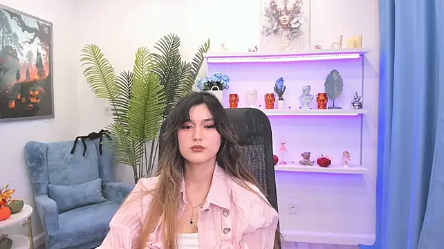 AnneTLi Chat XXX in diretta