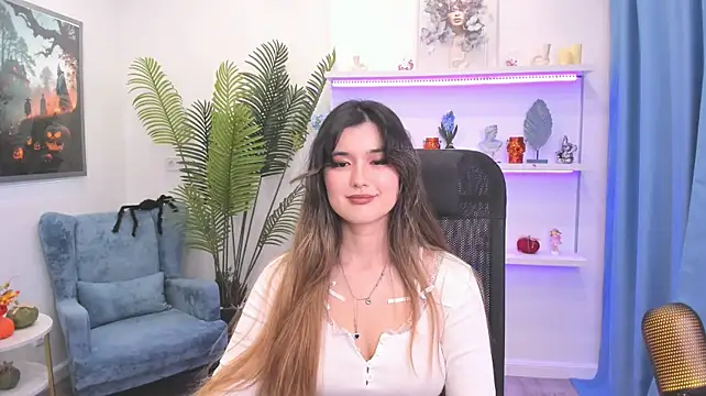 AnneTLi XXX чат на живо