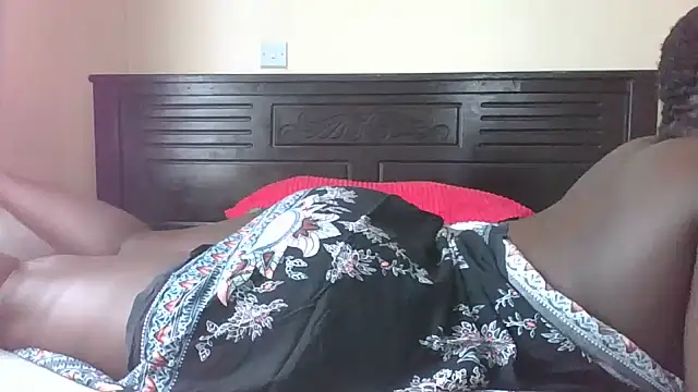 Huge_Bootybae's Webcam Show