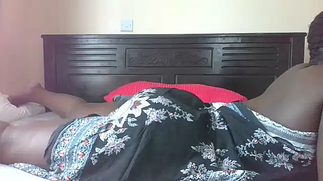 Huge_Bootybae Live XXX-Chat