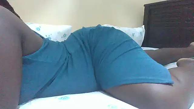 XXX chat uživo modela Huge_Bootybae