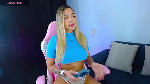 im_grecia Adlı Modelin Canlı XXX Sohbeti