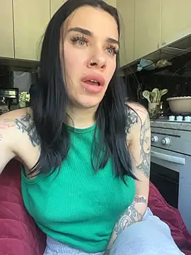 Show modela Queen_of_pain na web-kameri
