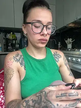 Queen_of_pain webcam show