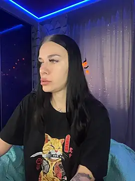 Show modela Queen_of_pain na web-kameri
