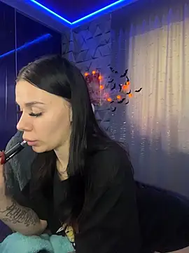 Pokazy przed kamerką – Queen_of_pain