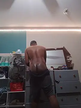 ReallyReallyReal Show in webcam