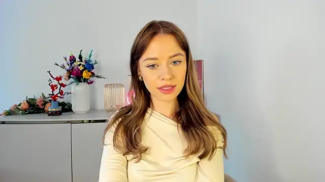 Онлайн чат XXX cindyLuvx