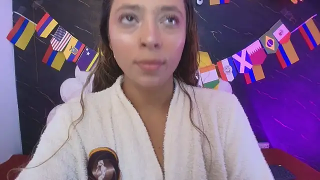 دردشة _MiaBrown_ الجنسية المباشرة