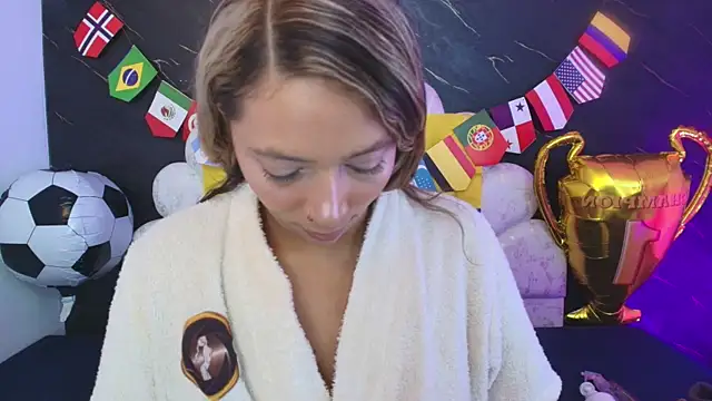 _MiaBrown_'s Live XXX Chat