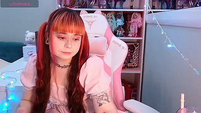 Naomi_Storm's Webcam Show