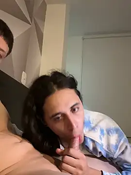 Show modela dussan na web-kameri
