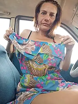 Zingara83 Adlı Modelin Canlı XXX Sohbeti