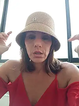 Chat +18 de Zingara83 ao vivo