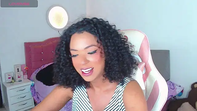 Tanedra_collings Pertunjukan Webcam
