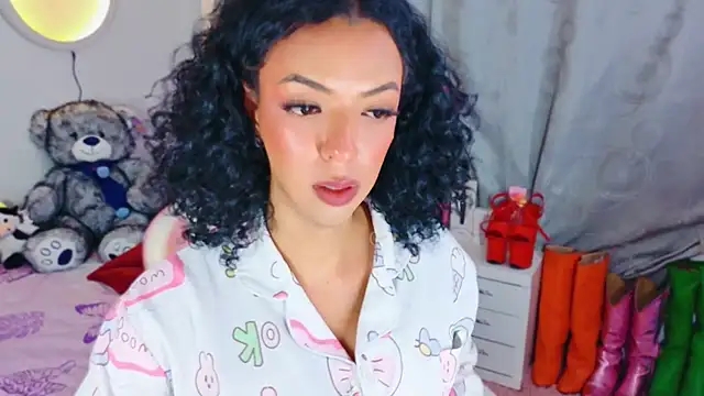 Tanedra_collingsのライブXXXチャット