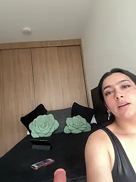 XXX chat uživo modela Nicollemays