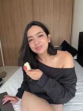 Nicollemays Chat XXX live