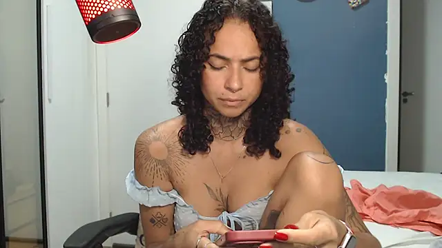 Show de webcam de Aria_Fenice
