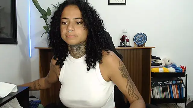 Show de Aria_Fenice na webcam