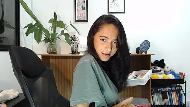 Aria_Fenice's Live XXX Chat