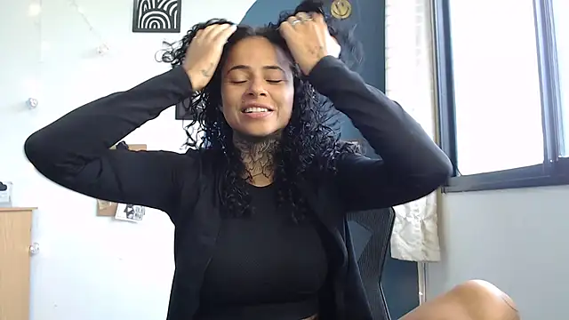 Show de Aria_Fenice na webcam