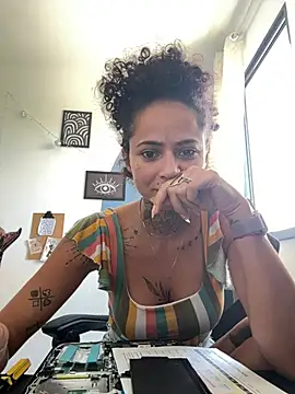 Show de webcam de Aria_Fenice