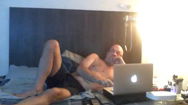 dazuk4513 Show Webcam