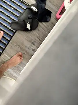 ellovol Pertunjukan Webcam