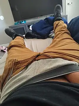 ellovol Show in webcam