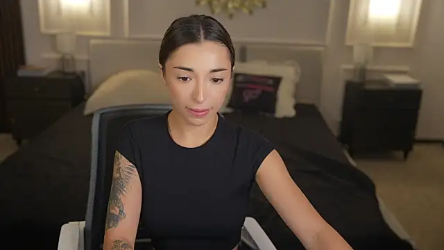 Jasmine_Flow – Live XXX-chat