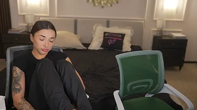 Jasmine_Flow Show Webcam
