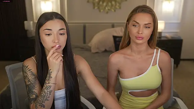 Онлайн чат XXX Jasmine_Flow