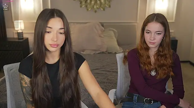 Jasmine_Flow webkamerás műsora
