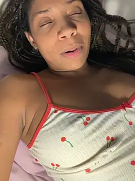 Chat +18 de RENELL ao vivo