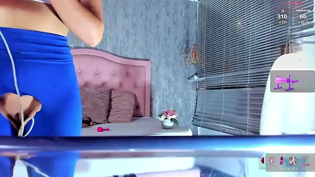naomidibello webkamerás műsora