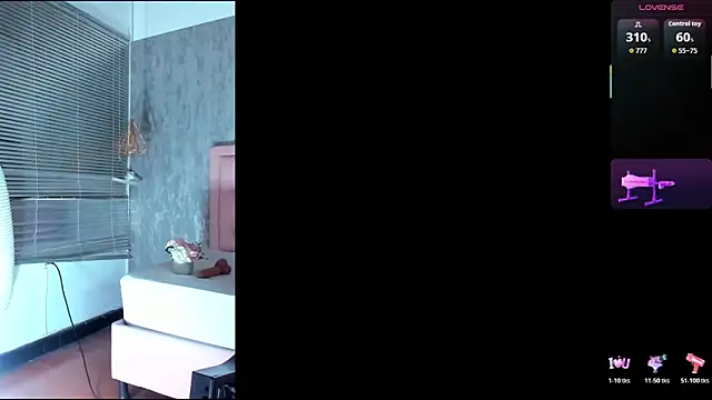 naomidibello – live chatrum